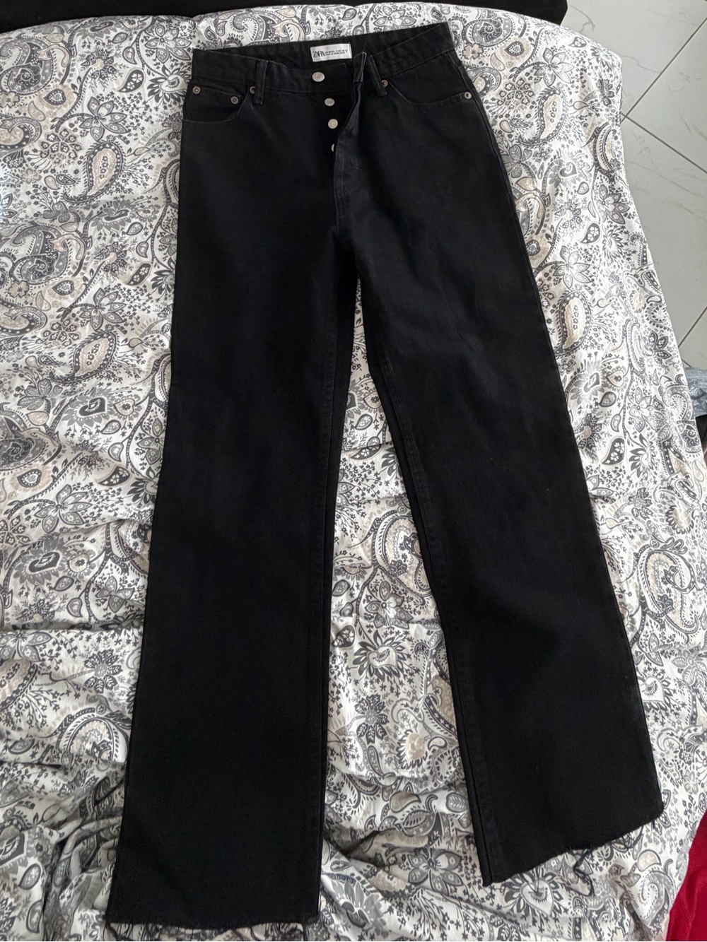 Zara Black Flared High-Rise Jeans